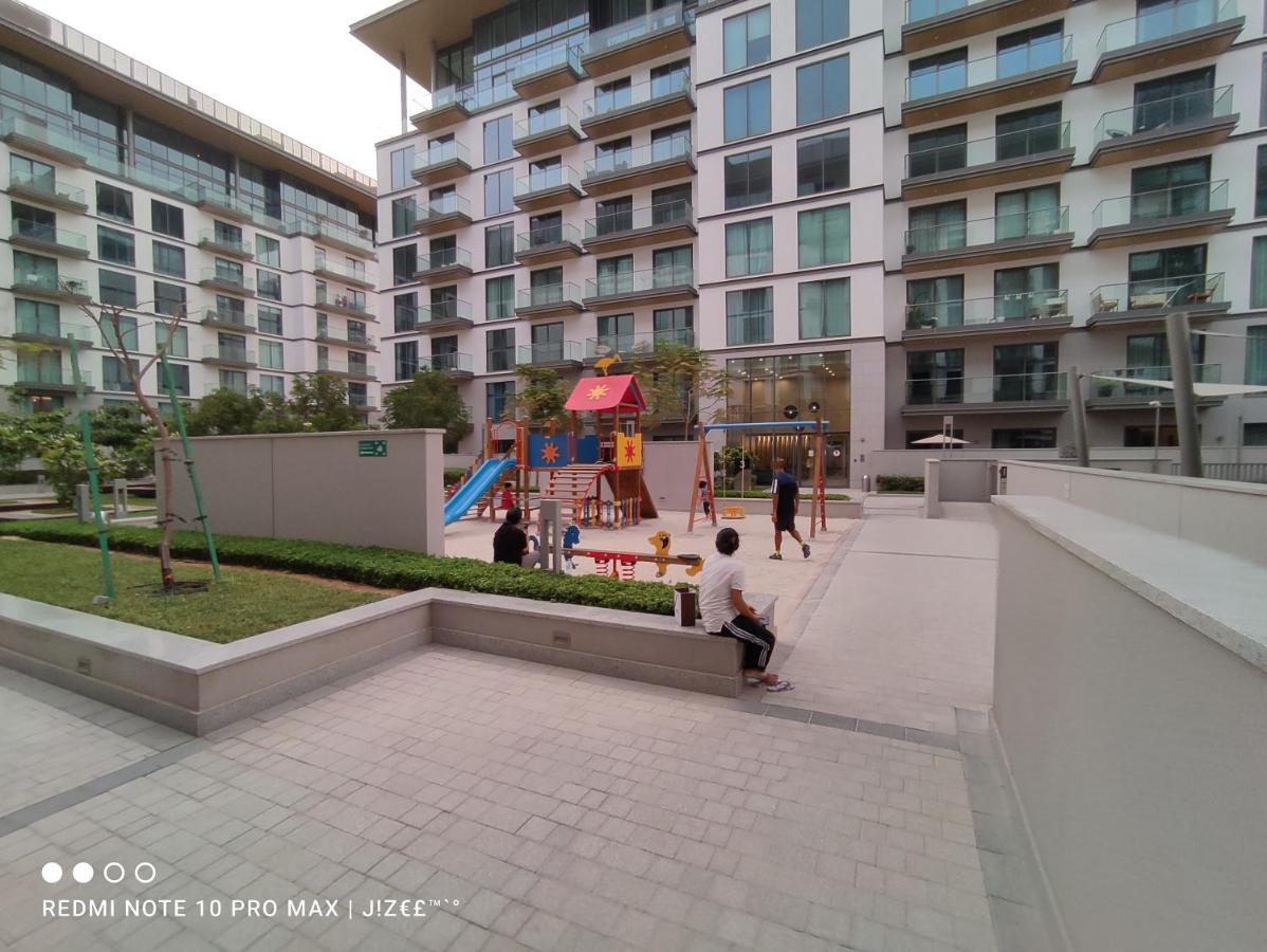 Notable 2Br At Sobha Hartland Greens Mbr City By Deluxe Holiday Homes Dubai Exteriör bild